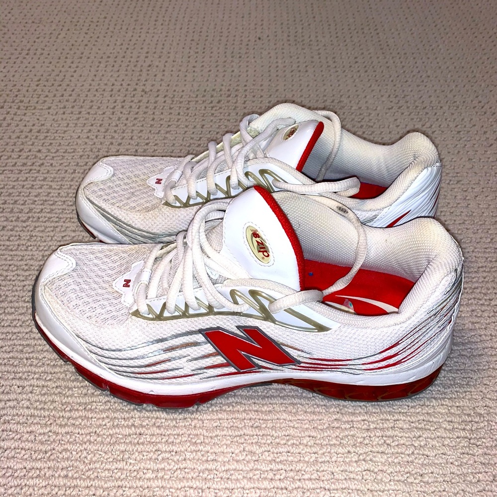 New Balance Zip Women’s Sneakers Size 8M